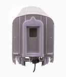 Walthers Mainline HO 910-30214 85' Budd Small-Window Coach, Atlantic Coast Line
