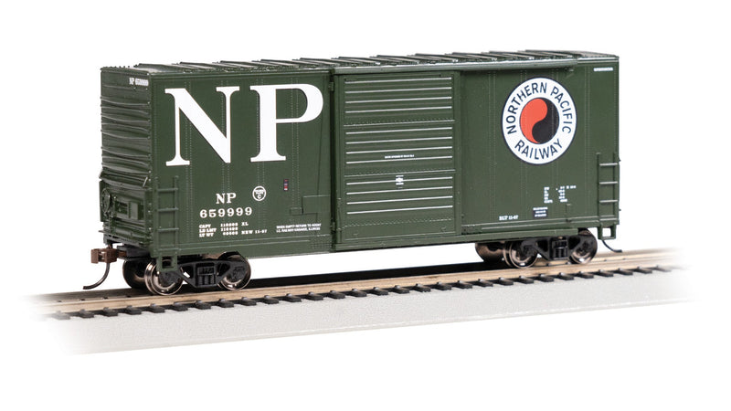 PREORDER Bachmann 18207 High-Cube Box Car with Sliding Door - NORTHERN PACIFIC