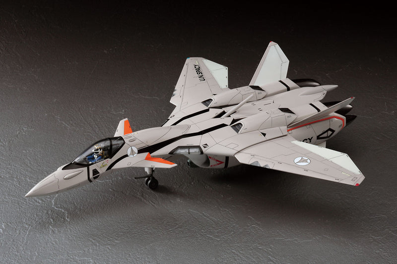 Hasegawa Models 65722 VF-11B Thunderbolt “Macross Plus” 1:72 SCALE MODEL KIT