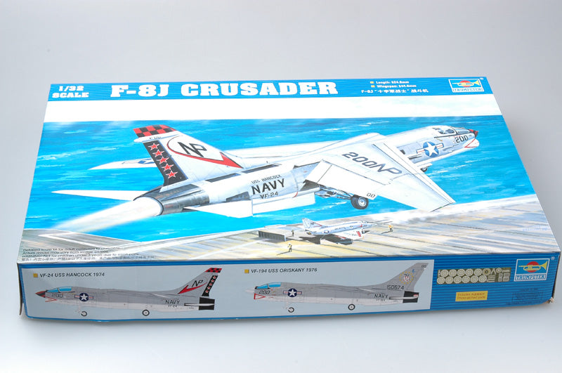 トランペッター　1/32 F-8J CRUSADER F-8J Crusader, Trumpeter 1/32 – Viper Hobby