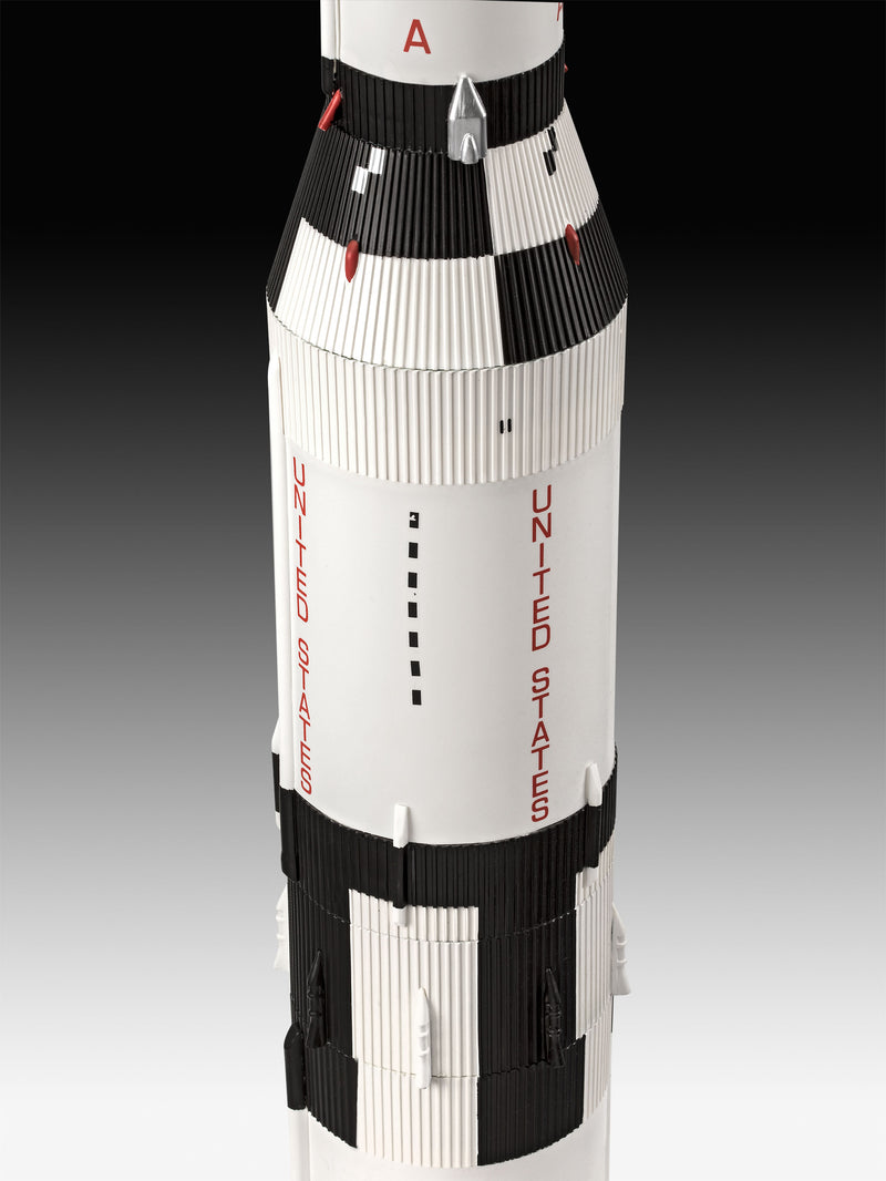 Revell Monogram Germany 03704 Apollo 11 Saturn V Rocket 1:96