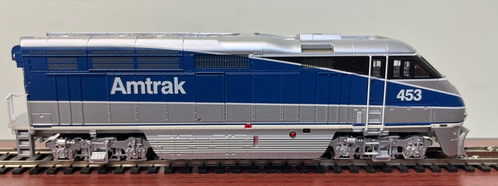 Athearn ATH64625 HO RTR F59PHI, Amtrak #453