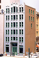 Lunde Studios 24 Heron Ltd. -- Kit - 5 x 4-1/4 x 9-1/4" 12.7 x 10.8 x 23.5cm, HO Scale