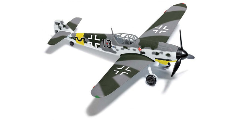 Busch Gmbh & Co Kg 25060 Messerschmitt Bf 109 G2 - Assembled -- German Air Force (Gunther Rall, camouflage, gray, green), HO Scale
