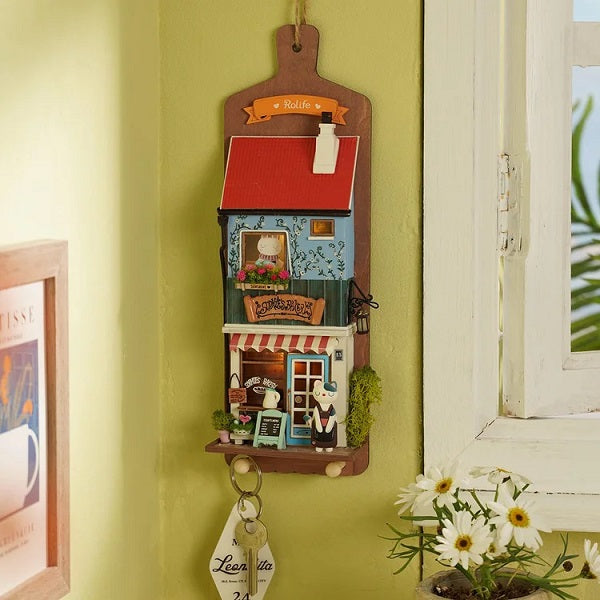 Robotime DS019 Wall Hanging Series; Aroma Toast Lab