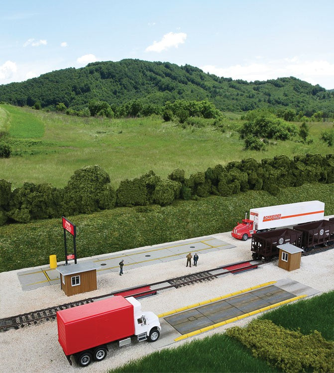 Walthers Cornerstone 9334068 Truck & Rail Scale Kit, HO Scale