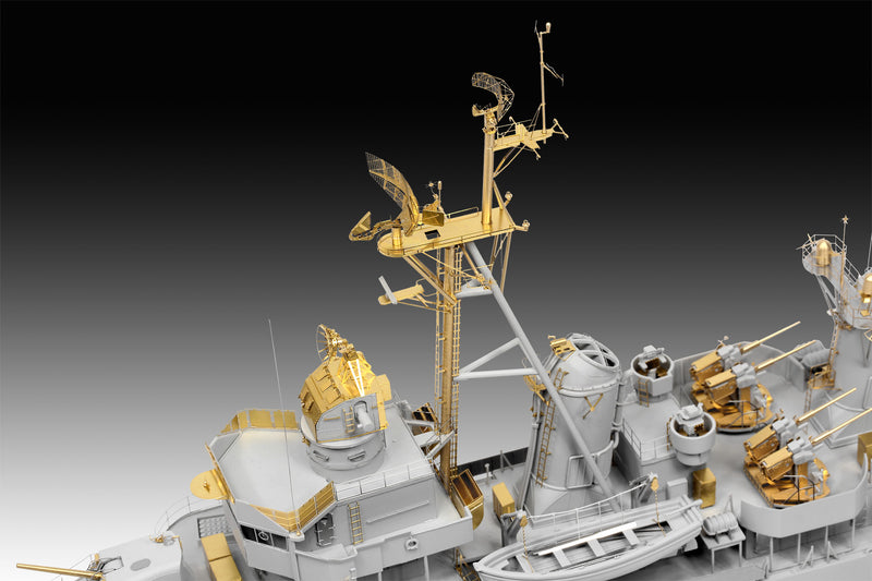 Revell Monogram Germany 05179 German Destroyer Class 119 (Z1/Z5) 1:144