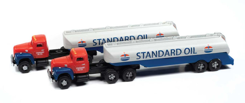 CLASSIC METAL WORKS 51205 1954 IH R-190 Tractor w/Tanker Trailer 2-Pack (Standard Oil) - Assembled -- Standard Oil (red, silver, blue) N SCALE