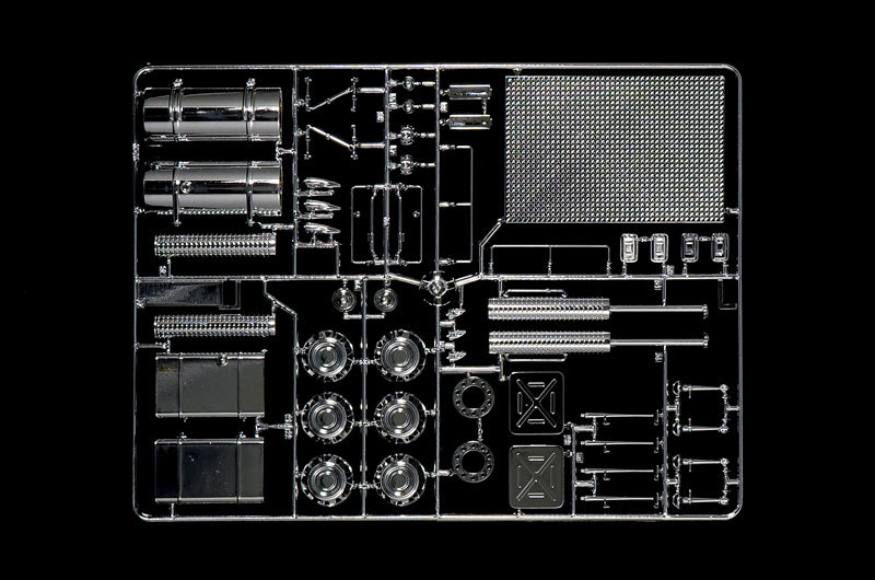 Italeri 764 - SCALE 1 : 24 Truck Shop Accessories