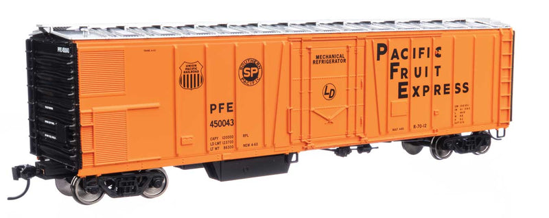 WalthersMainline 910-3790 HO 50' AAR Mechanical Refrigerator Car - Ready-to-Run -- Pacific Fruit Express(TM)