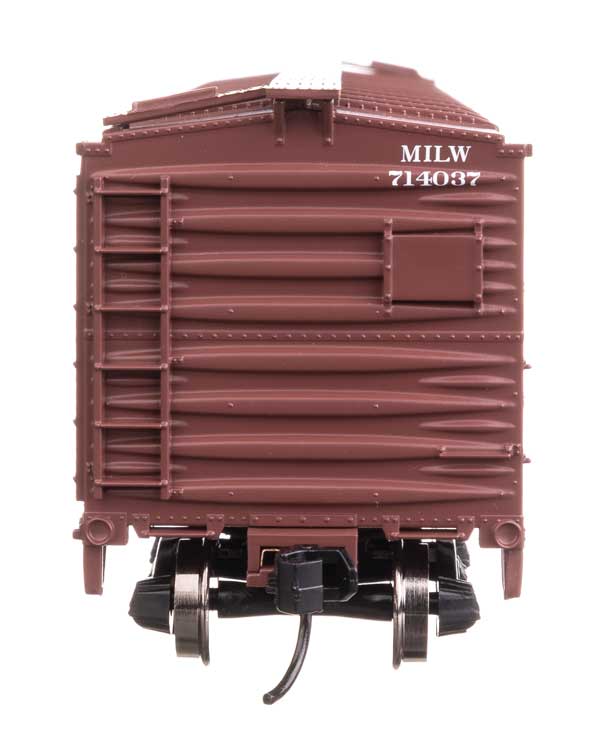 Walthers Mainline HO 910-40373 40' ARA Single Sheathed Boxcar with Dreadnaught Ends, Milwaukee Road