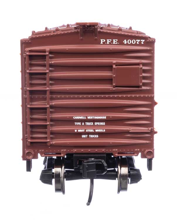 WalthersMainline 910-41413 HO 40' Steel Refrigerator Car with Dreadnaught Ends Pacific Fruit Express (Overland)