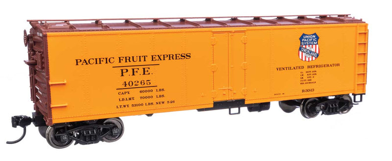 WalthersMainline 910-41414 HO 40' Steel Refrigerator Car with Dreadnaught Ends Pacific Fruit Express (Overland)