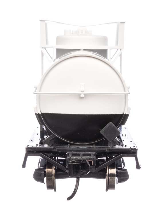 WalthersMainline 910-48412 HO  36' 10,000-Gallon Insulated Large Dome Tank Car Engelhard Minerals & Chemicals  NATX