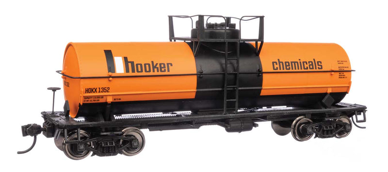 WalthersMainline 910-48414 HO  36' 10,000-Gallon Insulated Large Dome Tank Car Hooker Chemicals