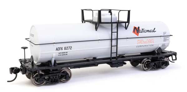 WalthersMainline 910-48421 HO  36' 10,000-Gallon Insulated Large Dome Tank Car National Starch & Chemical