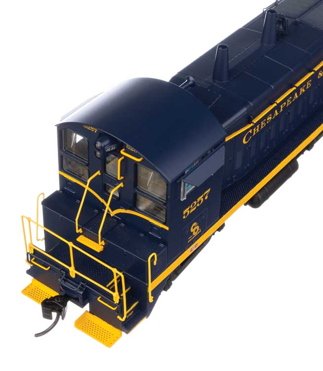 WalthersProto 920-41502 EMD SW9 - LokSound 5 Sound & DCC -- Chesapeake & Ohio