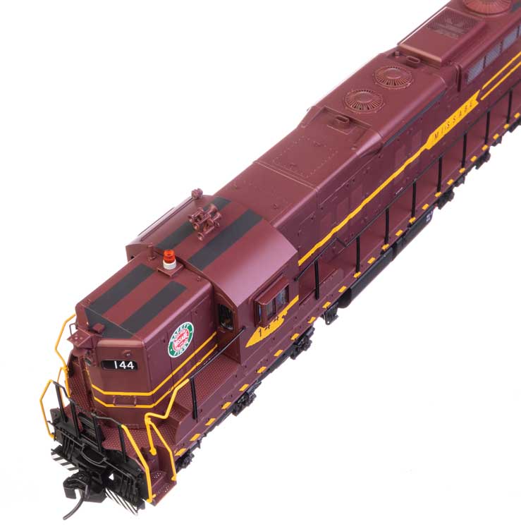 WalthersProto 920-48708 EMD SD9 - Standard DC -- Duluth, Missabe and Iron Range