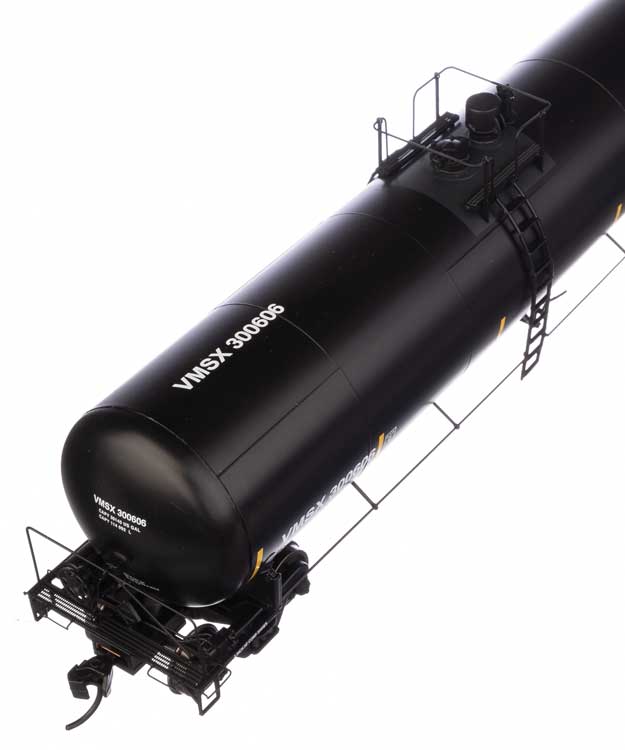 WalthersProto 920-100650  55' Trinity 30,145-Gallon Tank Car - Ready to Run -- Valero Marketing & Supply VMSX