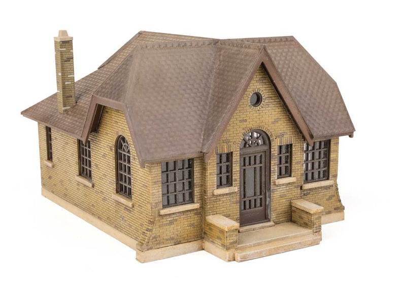PREORDER Walthers Cornerstone 933-4094 Vintage Coal Dealer -- Kit, HO