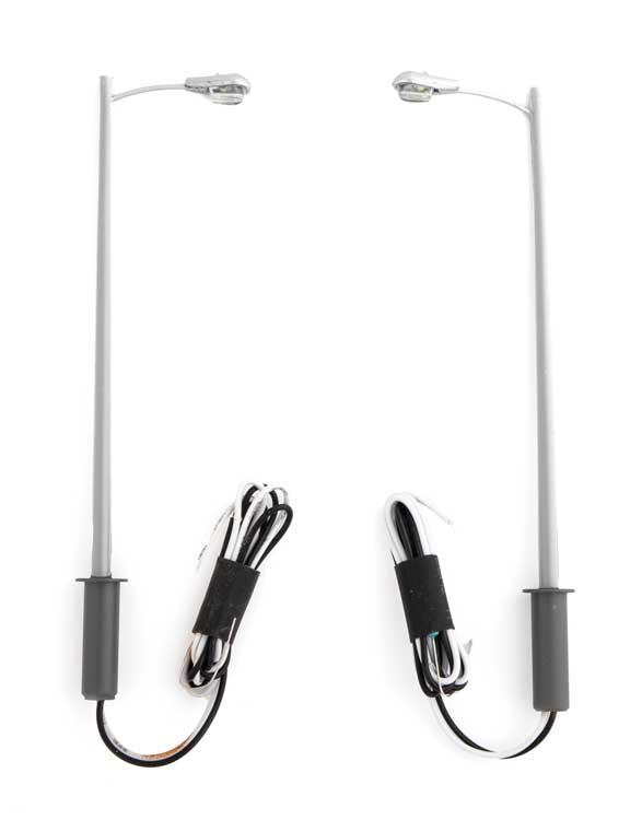 PREORDER Walthers SceneMaster 949-4803 HO LED Streetlight 2-Pack -- Tear Drop Style