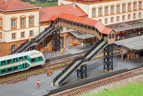 Faller HO 120109 Covered Pedestrian Bridge Kit