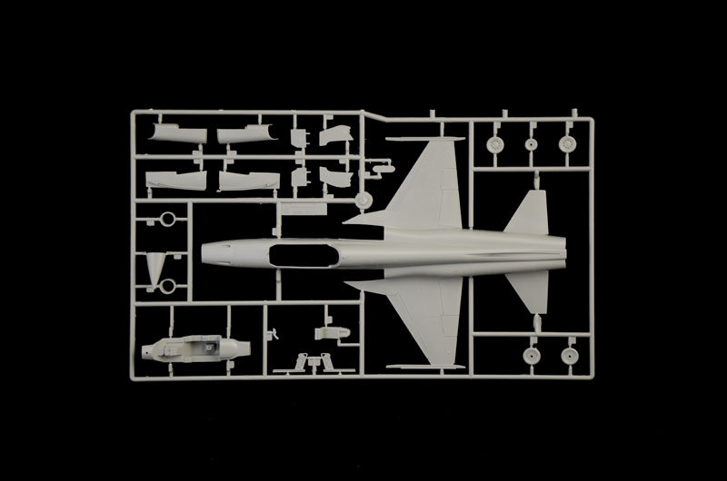 Italeri 2827 - SCALE 1 : 48 F-5E Tiger II