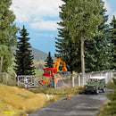 PREORDER Busch HO 8118 East German Gate & Chain Link Fence with Concrete Posts Laser-Cut Card Kit | 29.74