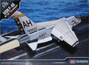 Academy Models 12521 F-8E VF-162 The Hunters USN