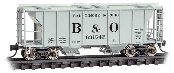 Micro-Trains 9500042 PS-2 2-Bay Covered Hopper, Ready to Run, Baltimore & Ohio