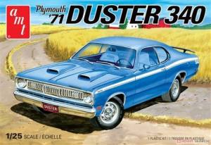 AMT 1118 1971 Plymouth Duster 340 2T Skill 2