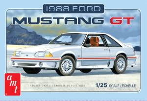 AMT Model Kits 1216 1988 Ford Mustang 2T Skill 2