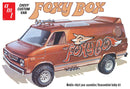 AMT Model Kits 1265 1975 Chevy Van Foxy Box Skill 2