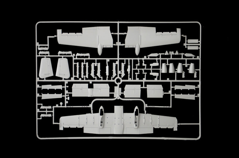 Italeri 1376 - SCALE 1 : 72 A-10 A/C THUNDERBOLT ll - GULF WAR