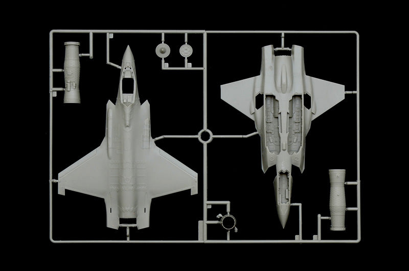 Italeri 1409 - SCALE 1 : 72 F-35 A LIGHTNING II CTOL version