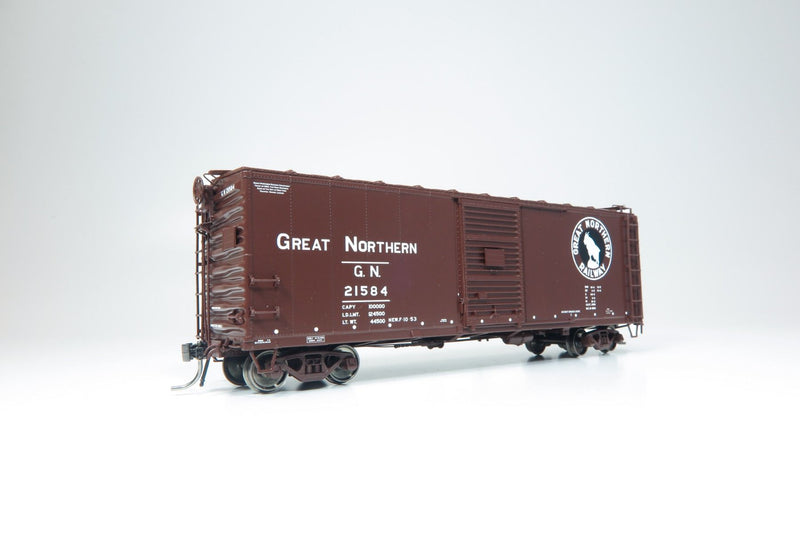 Rapido 155001A GN 40' 12-Panel Boxcar w/Early Improved Dreadnaught Ends - Ready to Run -- Great Northern (Mineral Red, black, white), HO