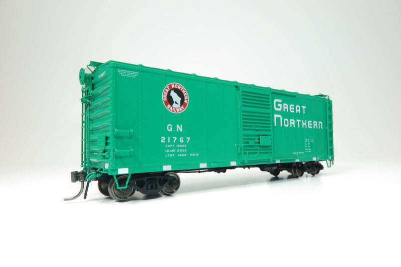 Rapido 155003A GN 40' 12-Panel Boxcar w/Early Improved Dreadnaught Ends - Ready to Run -- Great Northern (Glacier Green, black, white), HO