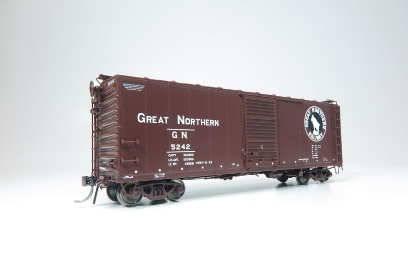 Rapido 155005 GN 40' 12-Panel Boxcar w/Late Improved Dreadnaught Ends 6-Pack - Ready to Run -- Great Northern (Mineral Red, black, white), HO