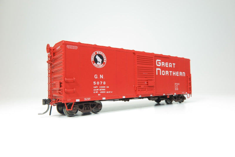 Rapido 155008A GN 40' 12-Panel Boxcar w/Late Improved Dreadnaught Ends - Ready to Run -- Great Northern (Chinese Red, black, white), HO