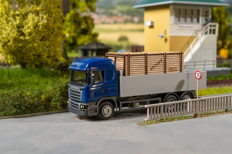 PREORDER Faller HO 161325 Digital Car System Powered Scania R 13 HL Flatbed Truck with Wooden Box Load, Blue | 541.65