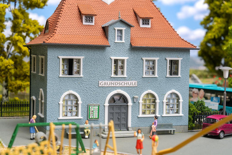 PREORDER Faller HO 190087 Back to School Promotional Set