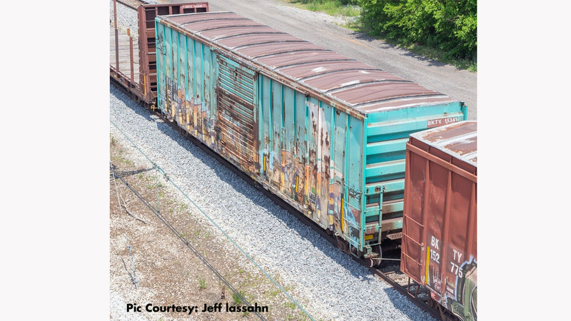 PREORDER Rapido 198001A HO Pacific Car & Foundry 5241 Cubic Foot 50' Boxcar - Ready to Run -- Boston & Maine (As-Delivered, blue, black, Billboard Lettering)