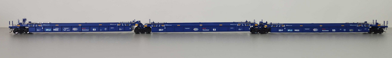 Atlas 20006616 HO 53' ARTICULATED WELL CAR SET BNSF (SFLC) 9022 (BLUE/WHITE/RED)