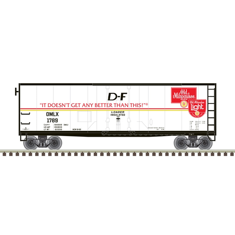 PREORDER Atlas 20007246 40' Plug-Door Boxcar - Ready to Run -- Old Milwaukee Light