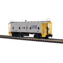 Atlas 2001228 Bay Window Caboose - 3-Rail - Ready to Run - Trainman(R) -- CSX (gray, yellow, blue), O
