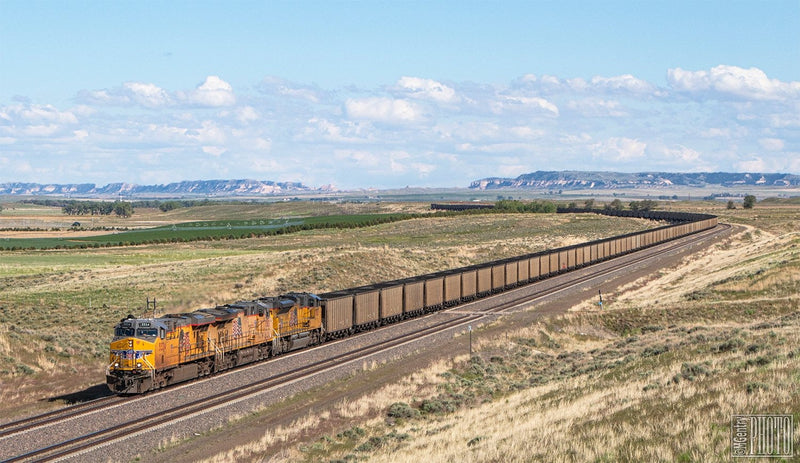 PREORDER Rapido 169063A HO AutoFlood III Rapid Discharge Coal Hopper w/Load - Ready to Run -- Union Pacific (silver, yellow, black, Building America Logo)
