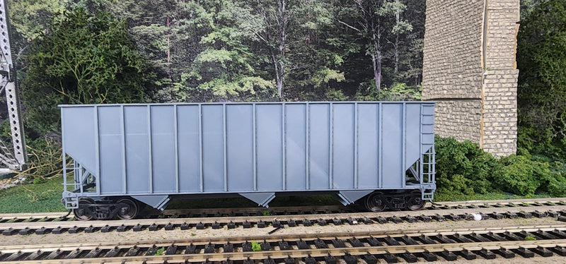 PREORDER State Tool and Die HO 5000 Coke Express Hopper, Undecorated