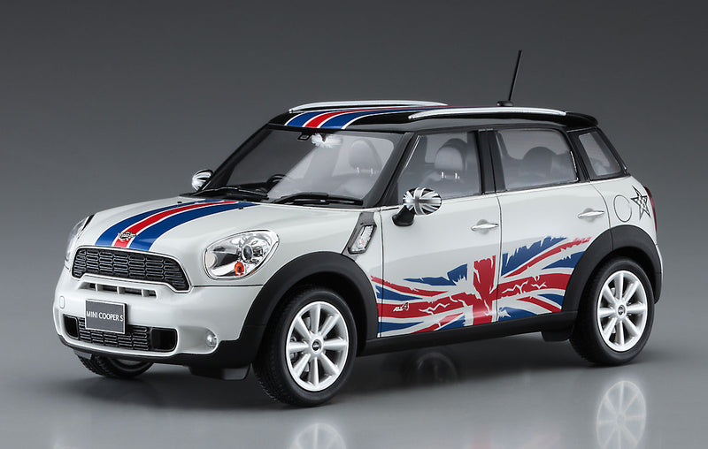 Hasegawa Models 20532 Mini Crossover “Union Jack Part 2”  1:24 SCALE MODEL KIT