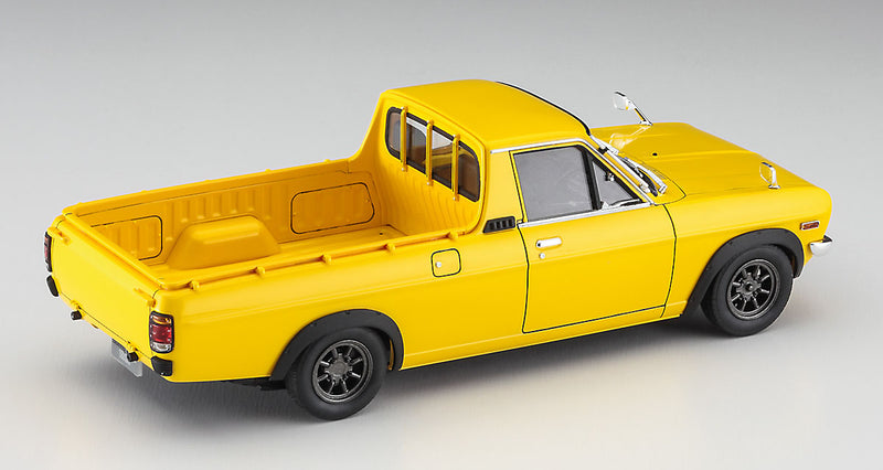 Hasegawa Models 20641  Datsun Sunny Truck (GB120) “early model” w/over fender 1:24 SCALE MODEL KIT