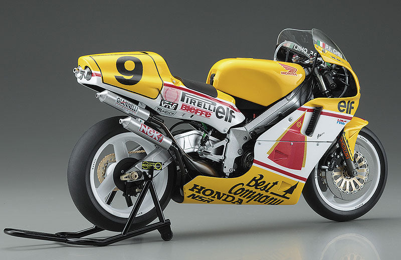 Hasegawa Models 21714 Honda NSR500 “HB Honda” (1989 WGP500)  1:12 SCALE MODEL KIT